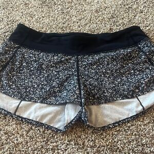 Lululemon speed up running shorts